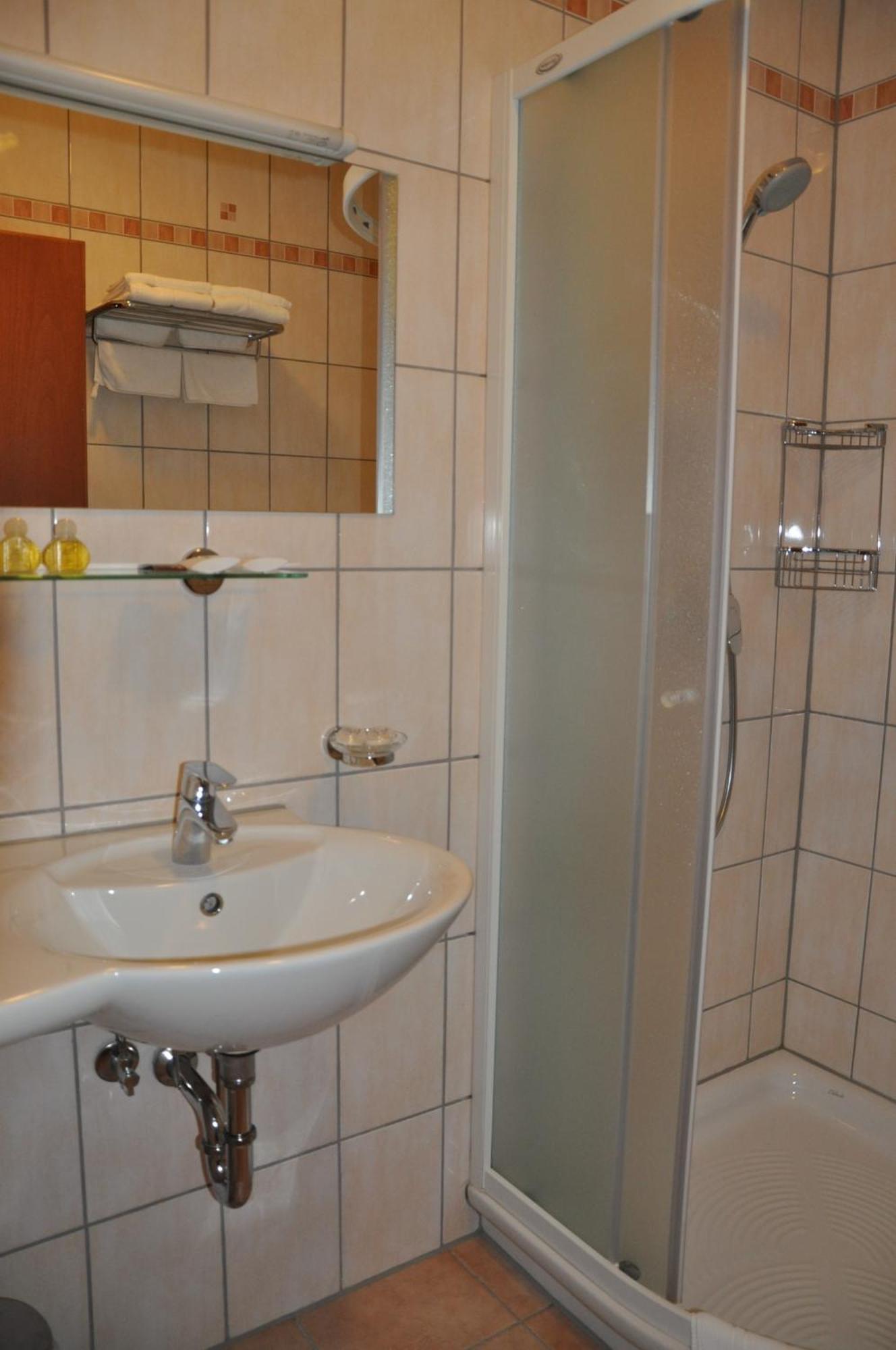 Penzion Kmecki Hram Ljubljana Kamer foto