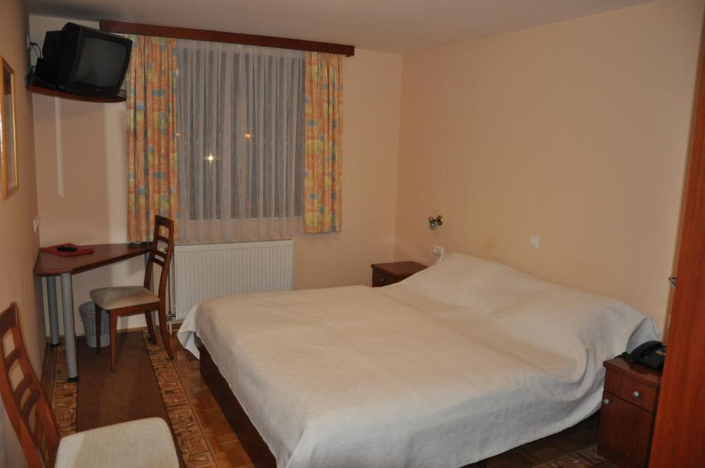 Penzion Kmecki Hram Ljubljana Kamer foto